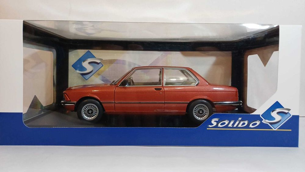 1/18 BMW 323i lr - Solido