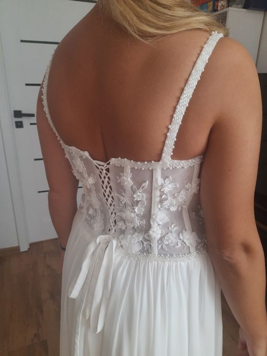 Suknia ślubna rozmiar 44/46