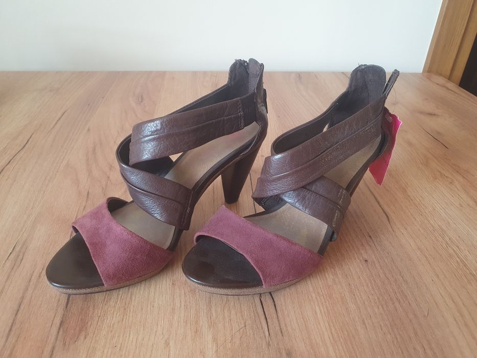 Nowe sandały na obcasie rozm 38