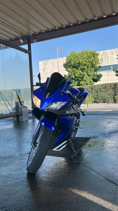 Yamaha yzf r125