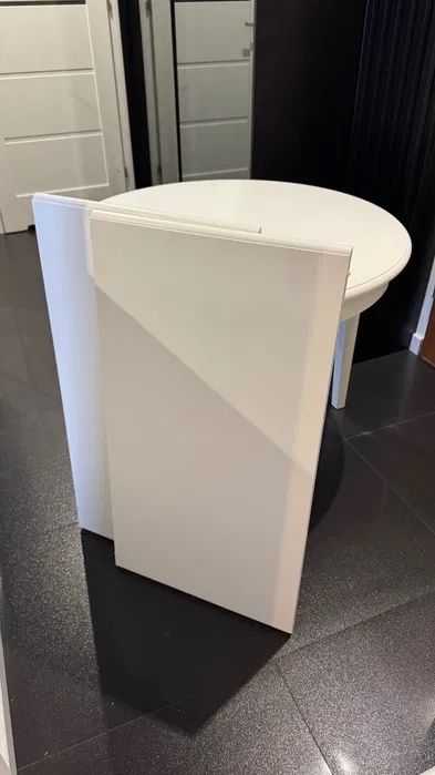 Stół okrągły biały rozkładany drewniany