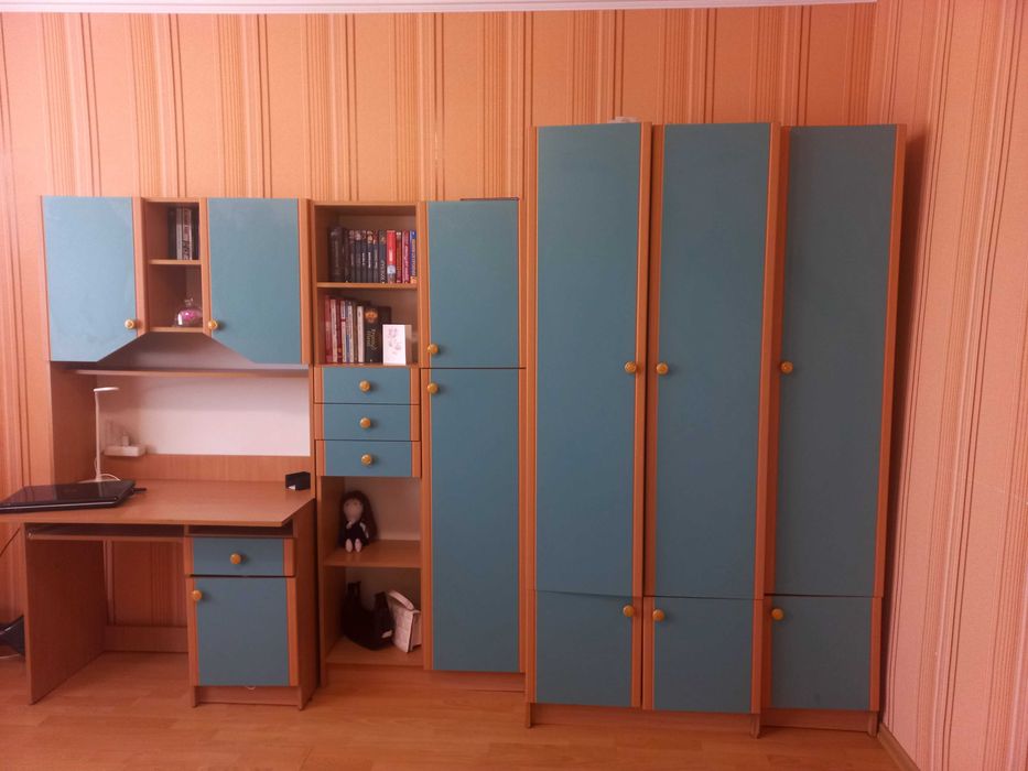Дитяча шафа в дитячу кімнату