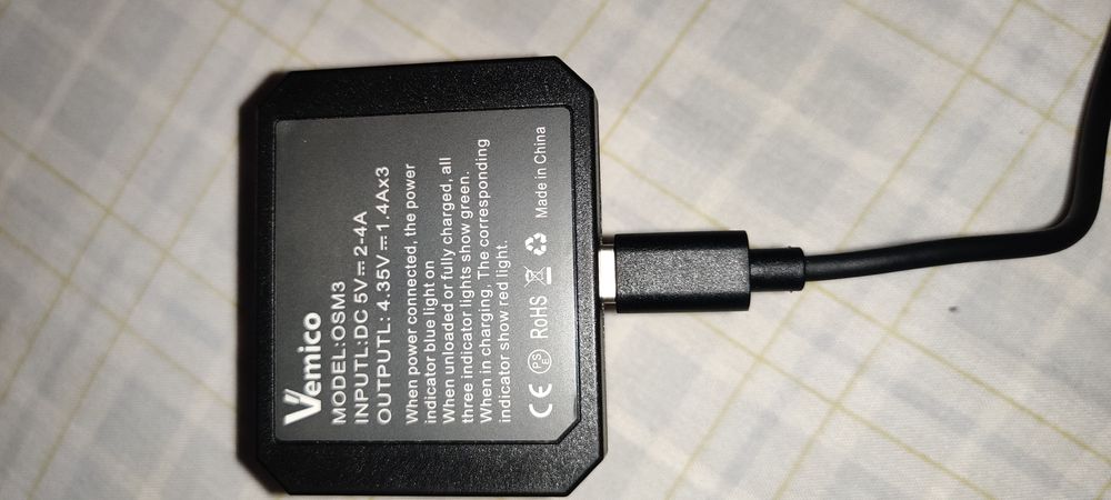 Carregador e 2 Baterias para DJI Osmo action (Vermico)