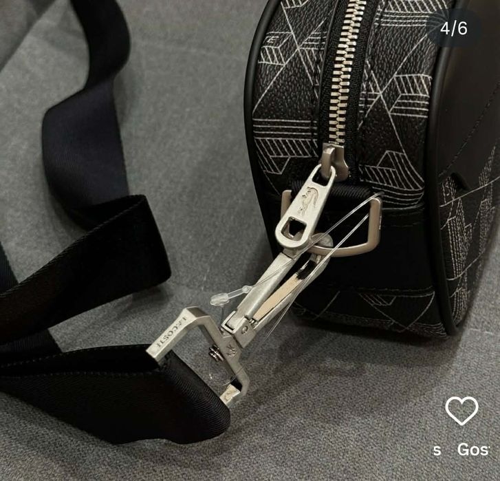 Bolsa Lacoste    .