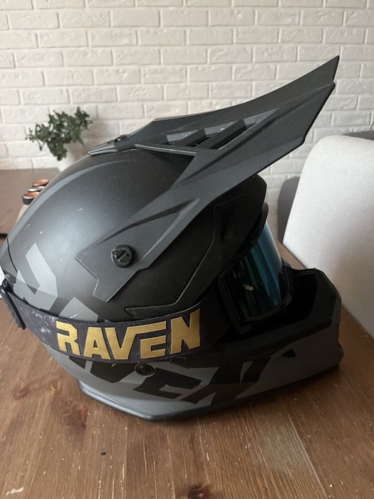 Sprzedam kask Raven