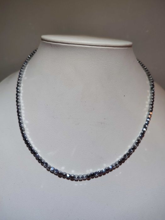 чокери ручної роботи