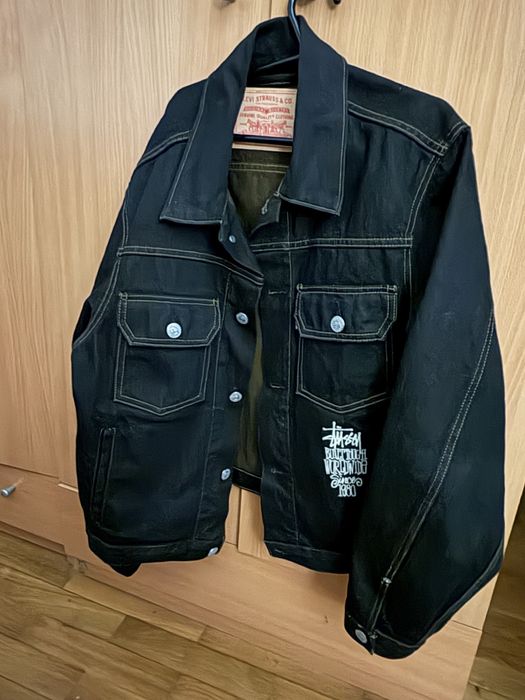 Casaco Levis x Stussy colo novo
