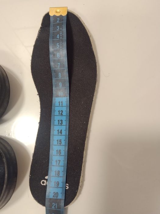 Buty Adidas 32  chłopiec