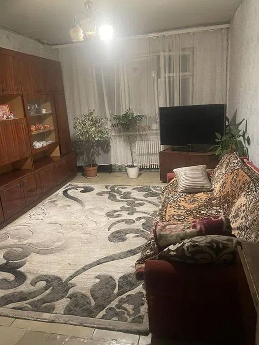 Продам 3-комн квартиру в районе Янтарная ул.