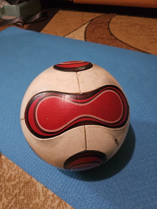 Adidas Teamgeist 2006