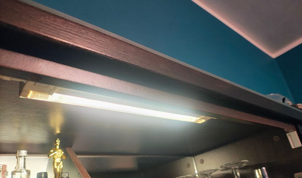 Zestaw mebli drewnianych