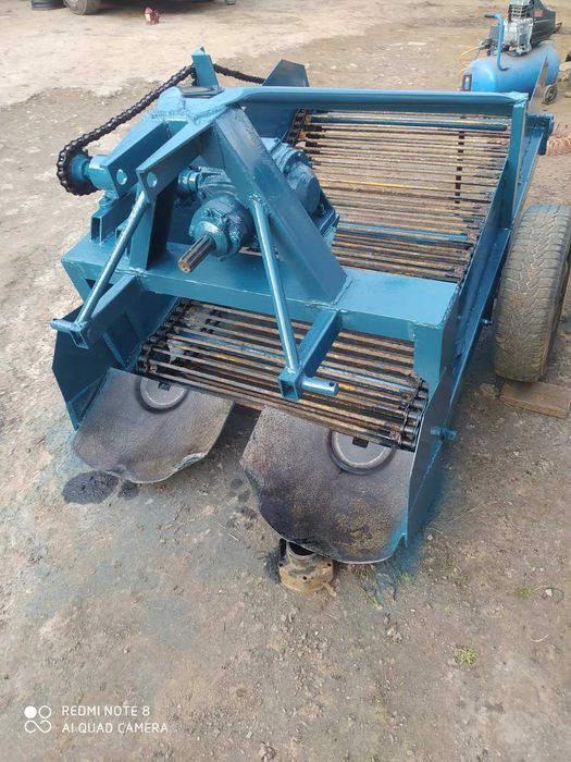 Картоплекопач саморобний дворядний навісний