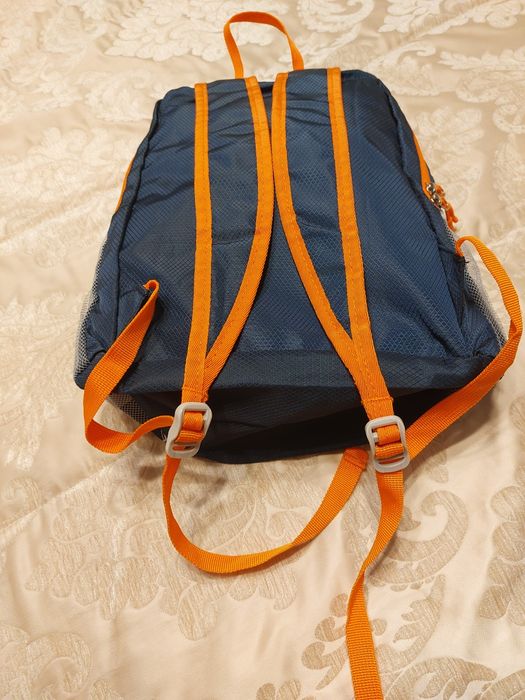 Mochila ideal para caminhada ou outros desportos exteriores