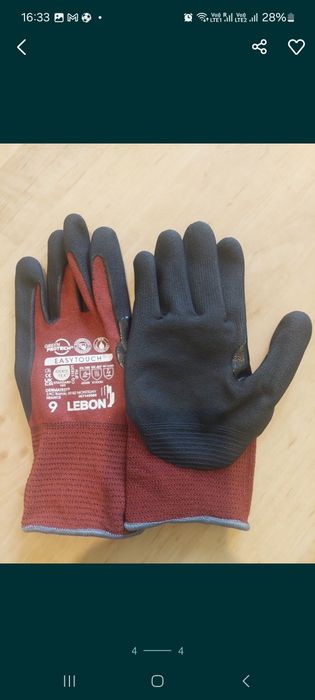 Продам рукавички LEBON