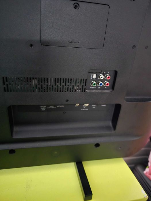 Televisão lcd como novo de 55 polegadas