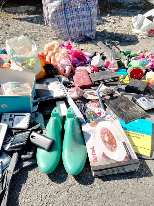 Продам різне кіндери