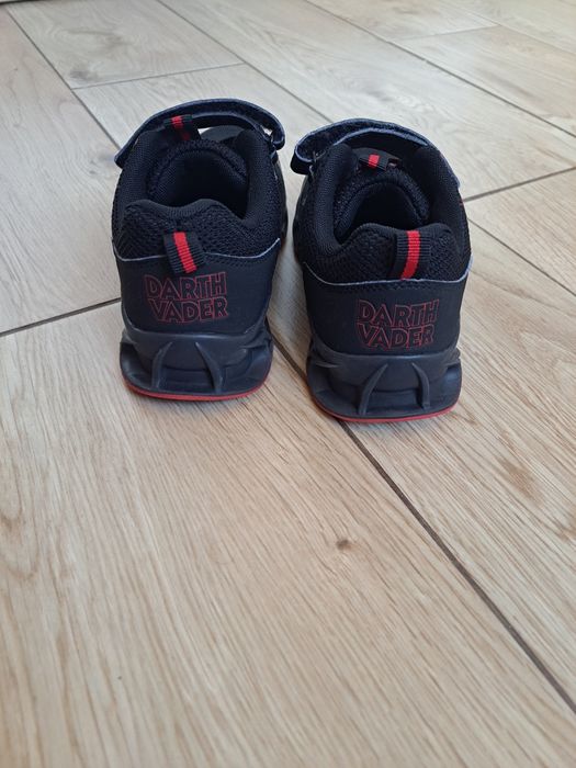 Adidasy r.30 chłopięce święcące