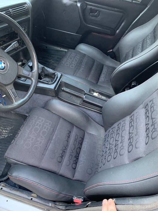 Продам бмв е 30 2.7