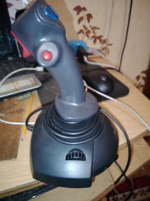 джойстик ручка геніус