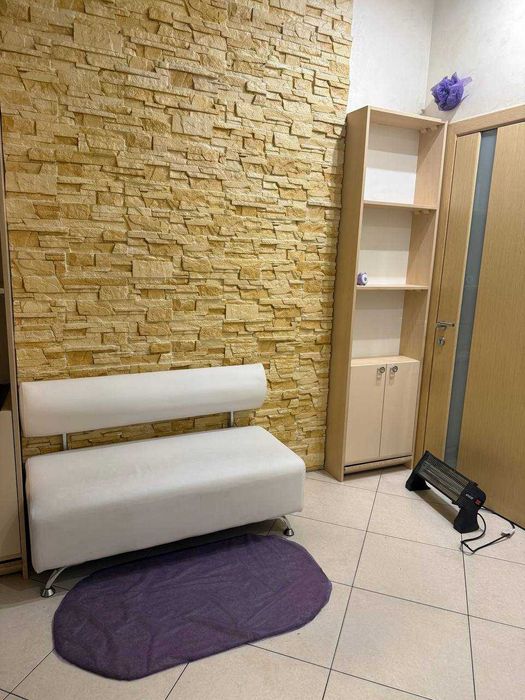 пуфи дивани офісні для відвідувачів кафе дому