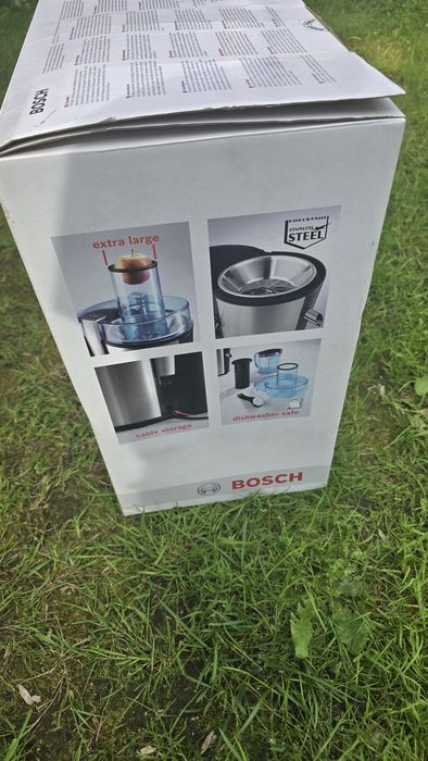 Prawie nowa sokowirówka Bosch MES3000 o mocy 700 W