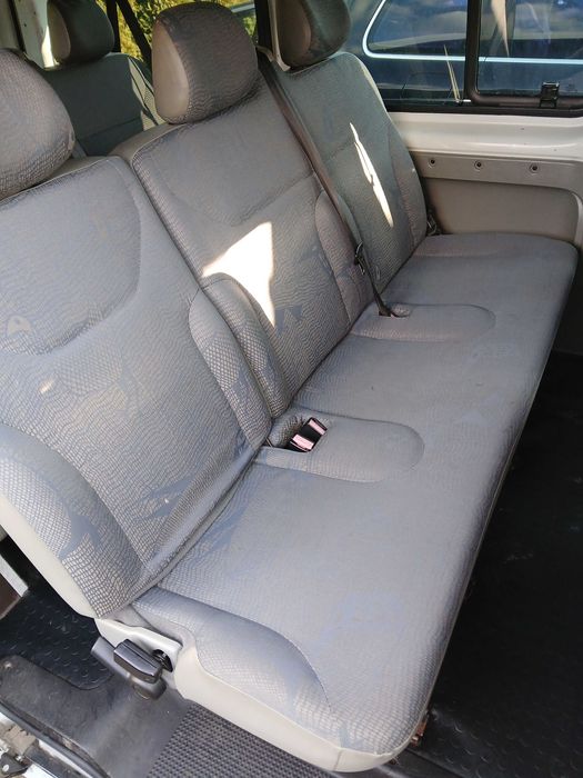 Tylna kanapa Trafic Vivaro Primastar