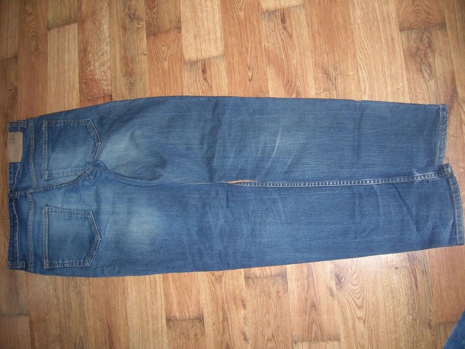 spodnie -dzinsy rozmiar 31/32