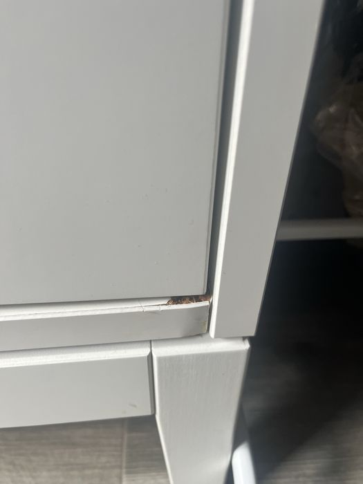 Armario c/portas dobraveis IKEA (121x135cm)