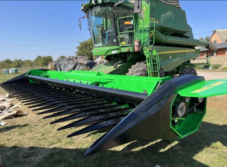 Жатка соняшникова Велес Агро СХ-8,4 жниварка (Sunspeed