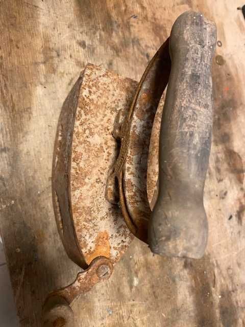 Żelazko na węgle Made in Poland Vintage