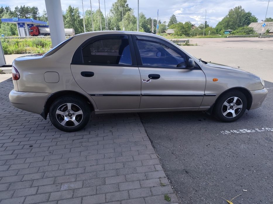 Део Ланос 2008р.1.4бензин 2500₴