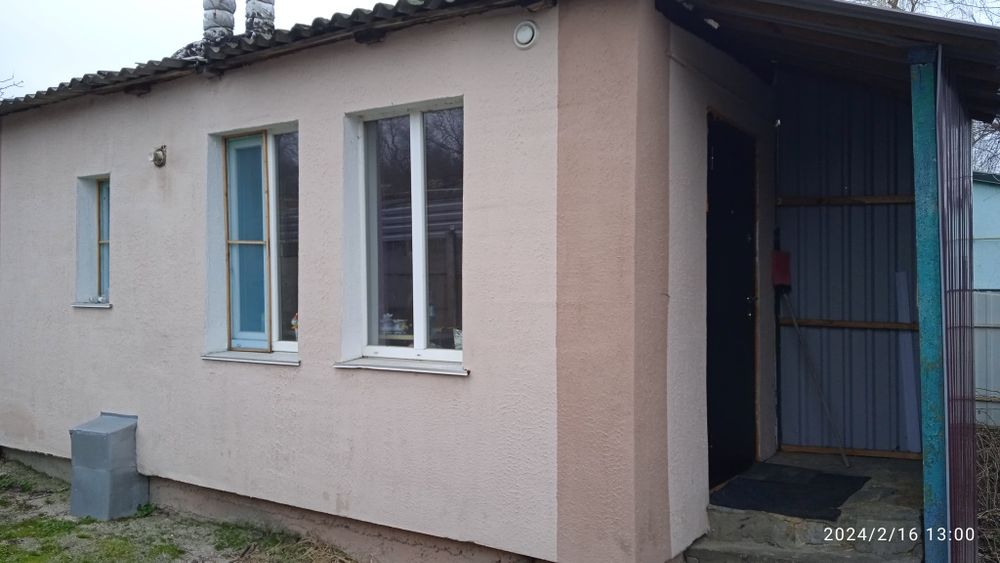 Продам частину будинку Ковалівка, зі зручностями і окремим двором