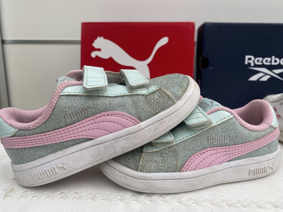 Tenis Reebok Perola e Puma Glitter menina 23