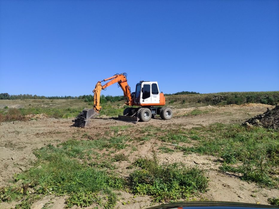 roboty ziemne wykopy przyłącza fundamenty drenaże Kielce