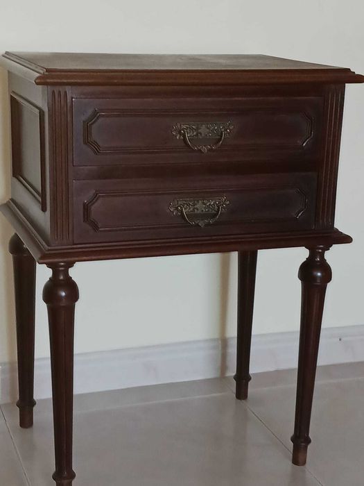 Mesa de cabeceira