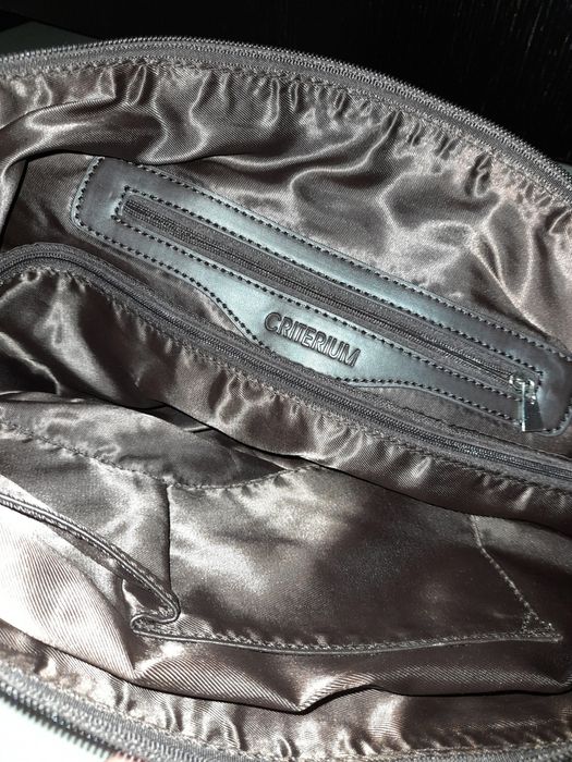 Mala tons nudes com alça castanha