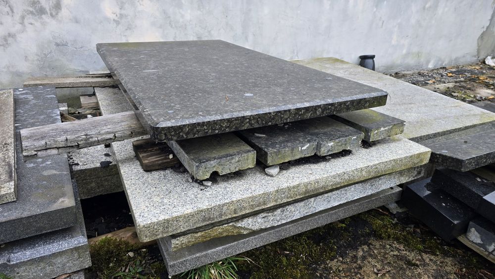 Oddam za darmo płyty granitowe i nagrobkowe