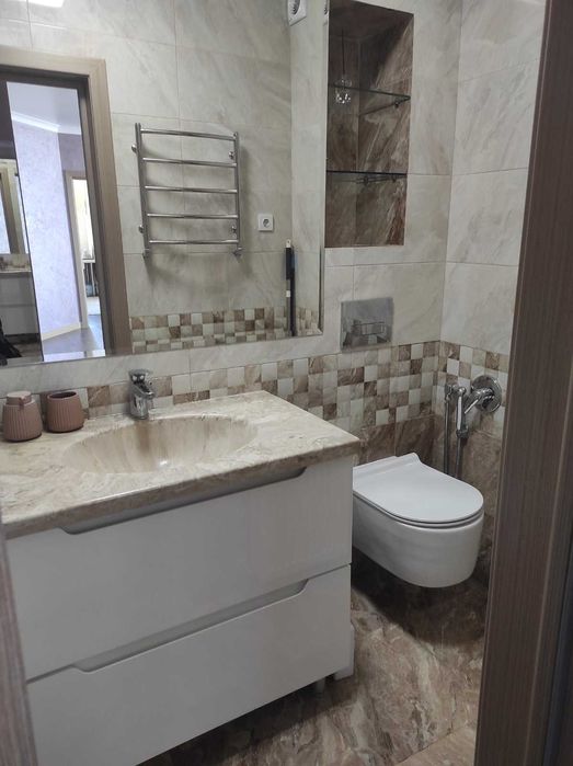 Продам 3 кімн.квартиру з ремонтом по вул.Чорновола 15 а