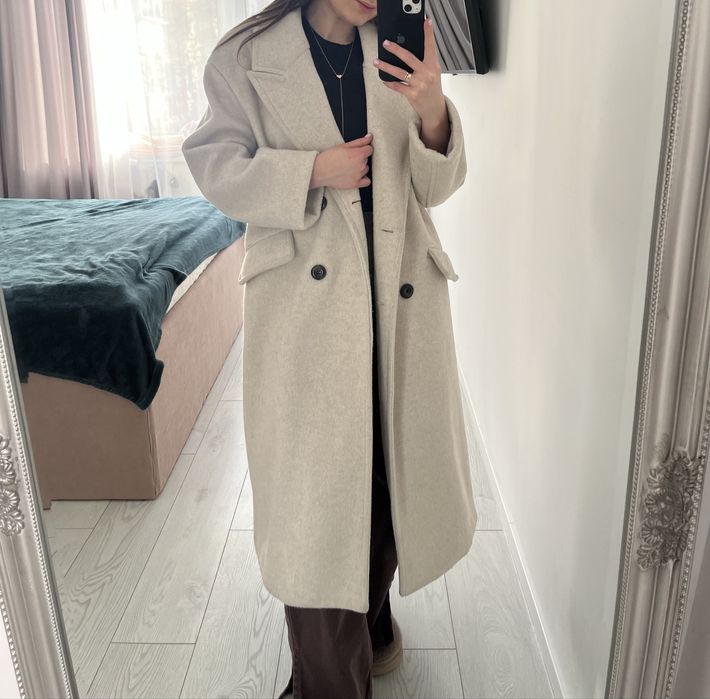 Тепле пальто Bershka