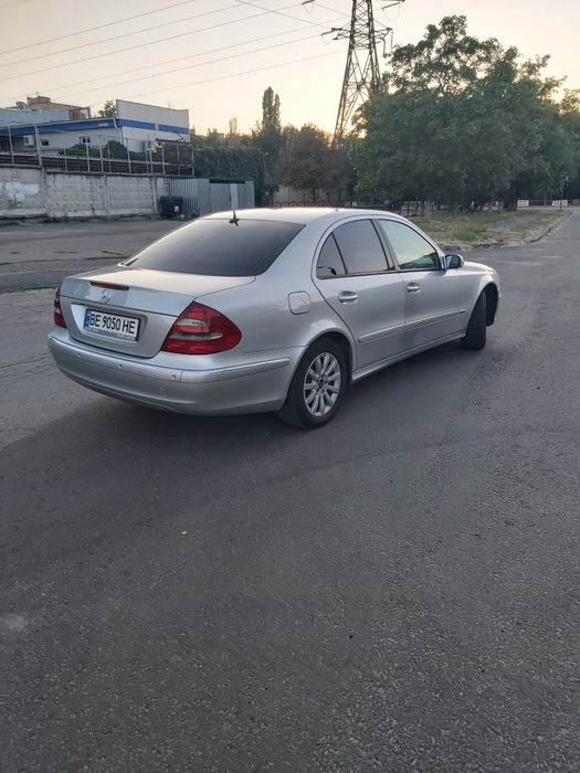 Мерседес 211, 2005р