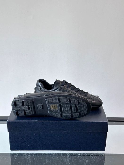 Buty męskie Prada