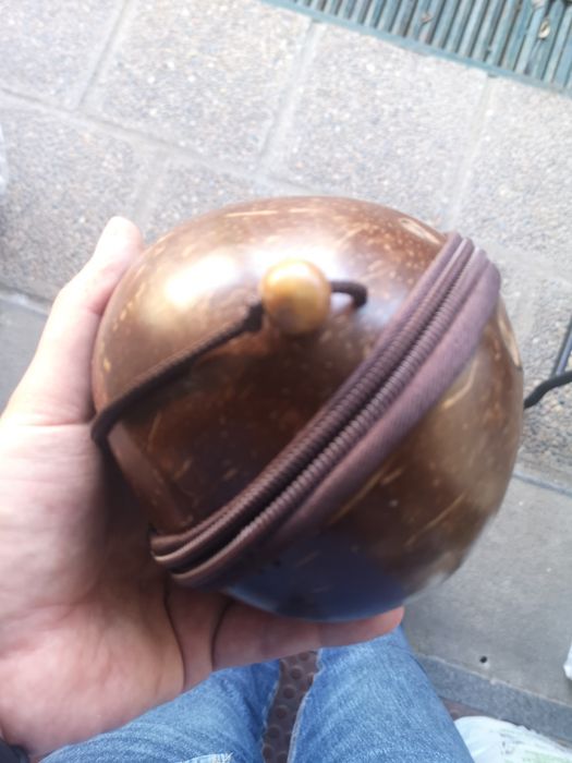 Mala medieval em madeira