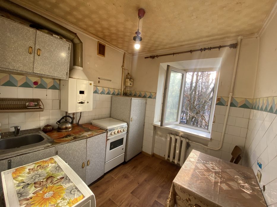 2х комнатная квартира, ул Космонавтов. Торг