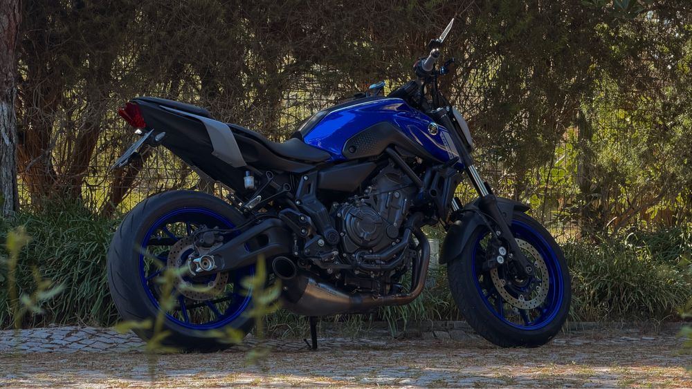 Yamaha MT-07 55kw (Akrapovic)