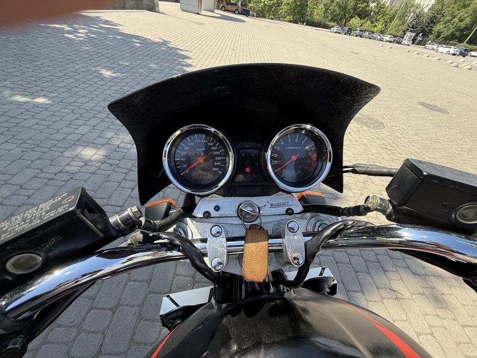 Suzuki gsx 1400 інжектор,на документах.срочно