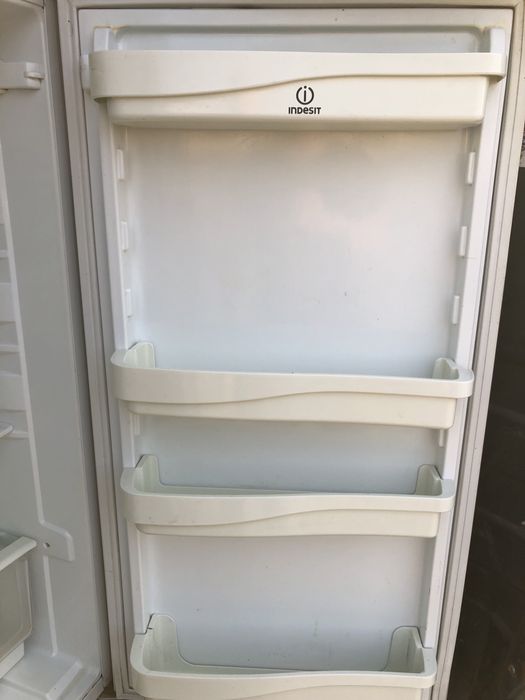 Lodówko-zamrażarka   Indesit.Możliwy dowóz.