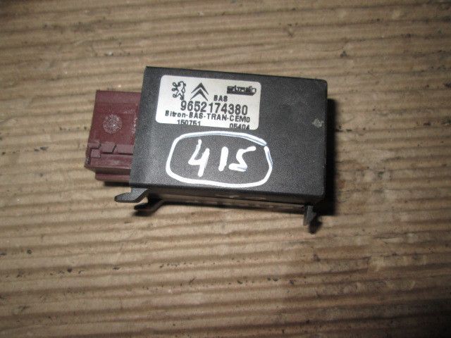 Botão / interruptor electromecânico / relé CITROËN C2 (JM_)