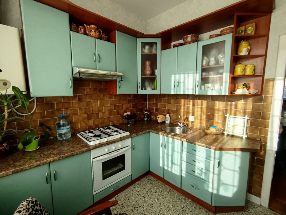 Оренда 1 кімнати в 3х кімнатній квартирі 60м². Центр