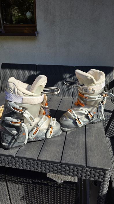 Buty narciarskie Rossignol 24,5 288 mm stan bardzo dobry