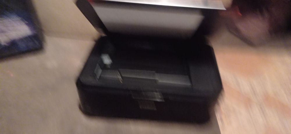 Продам цвітний прінтер,сканер Canon pixma